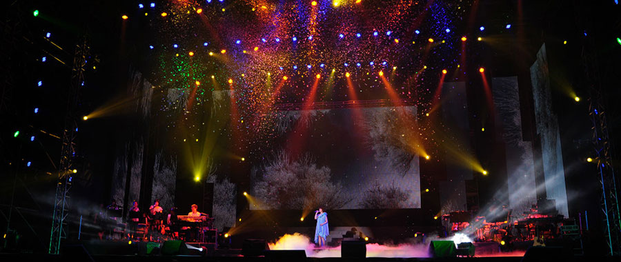 钱柜QG777全彩LED显示屏产品