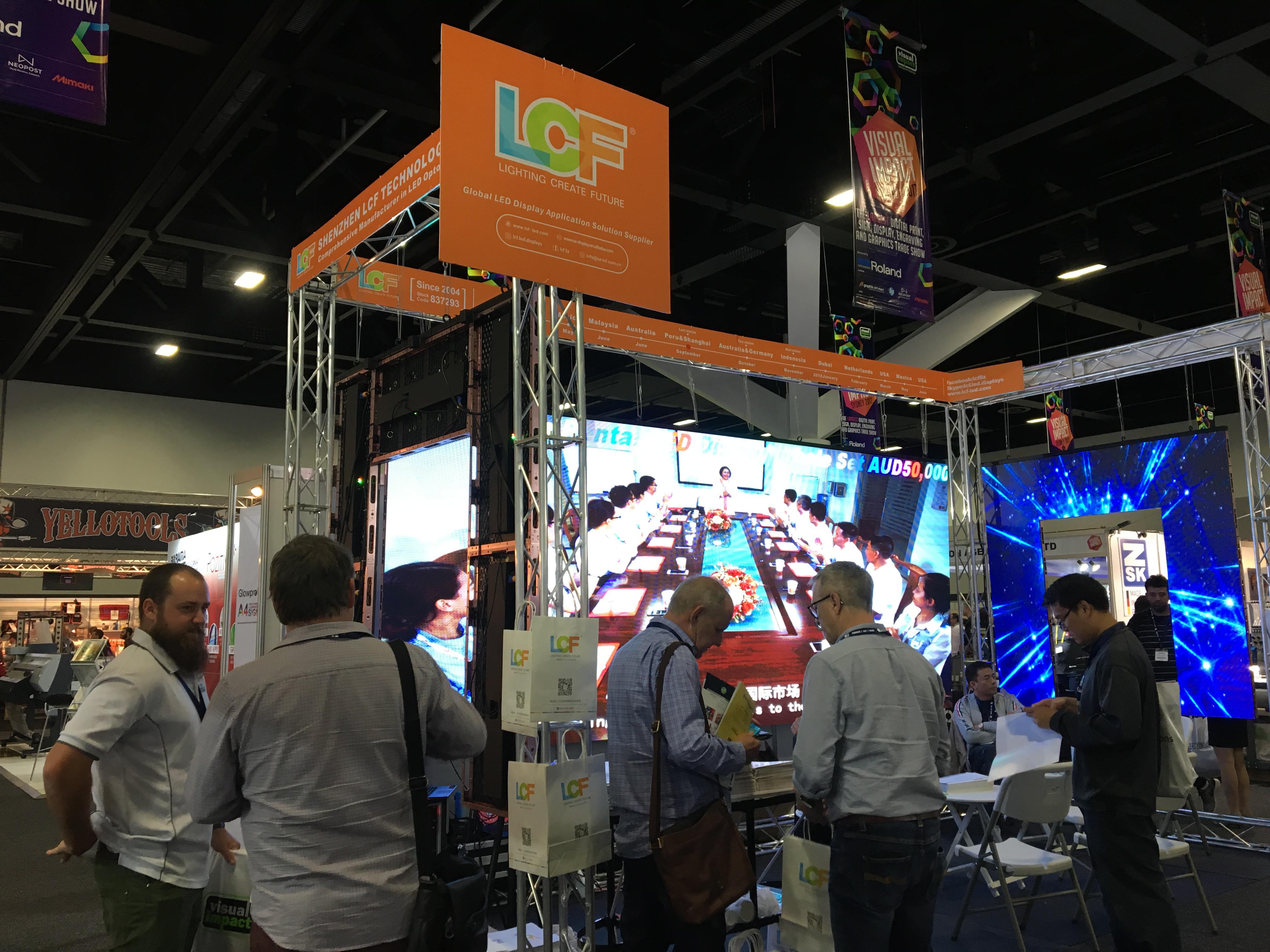 钱柜QG777悉尼广告视觉影像展  春天里的魅力展现