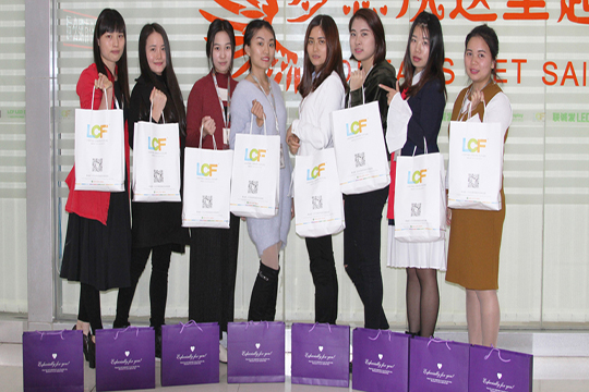 三月桃花，幸福女神节——钱柜QG777欢庆三八妇女节