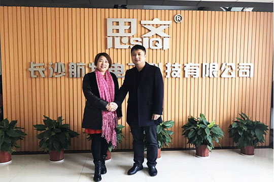 心融合 铸造品牌辉煌—钱柜QG777