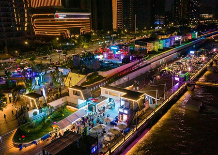 钱柜QG777300㎡大屏震撼亮相2022浙江文旅消费季