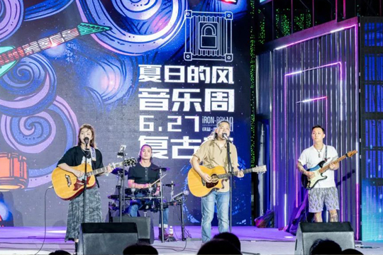 宝安日报：宝企LED显示屏闪耀浙江文旅消费季！钱柜QG777助力打造沉浸式旅游消费氛围