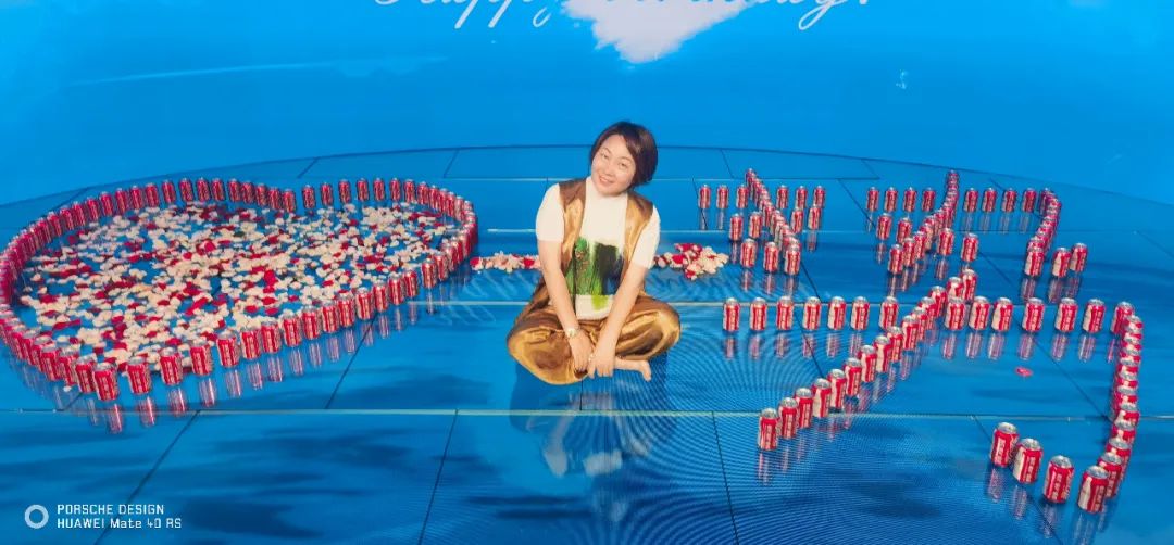 钱柜QG777LCF龙平芳