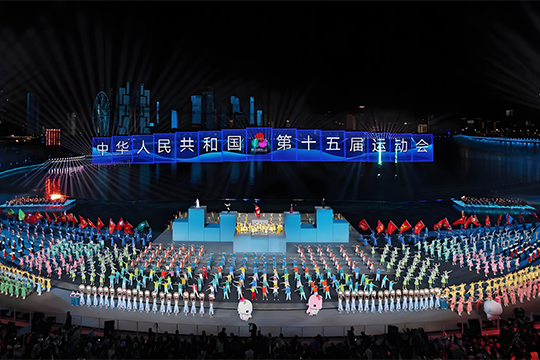 钱柜QG7772025年度十大LED显示屏经典案例盘点